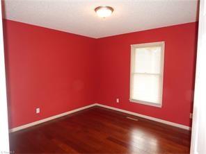 421 Golf Course Rd, Pilot Mountain, NC 27041 photo 15
