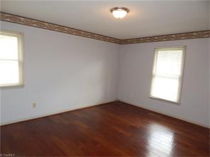 421 Golf Course Rd, Pilot Mountain, NC 27041 photo 17