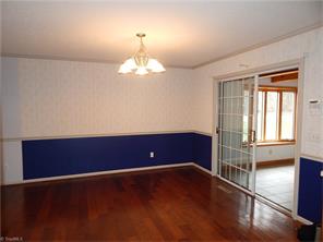 421 Golf Course Rd, Pilot Mountain, NC 27041 photo 7