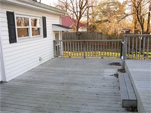610 W Kapp St, Dobson, NC 27017 photo 9
