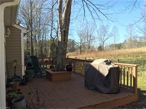719 Old Barn Cir, Pilot Mountain, NC 27041 photo 23
