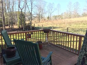 719 Old Barn Cir, Pilot Mountain, NC 27041 photo 24