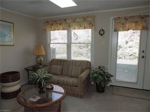 1607 Ternberry Rd, High Point, NC 27262 photo 9