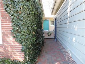 1707 Chickadee Pt, High Point, NC 27262 photo 25