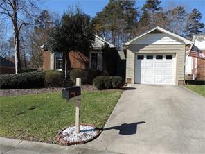 1707 Chickadee Pt, High Point, NC 27262 photo 2
