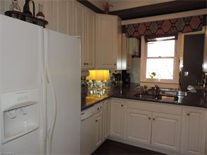 1707 Chickadee Pt, High Point, NC 27262 photo 12