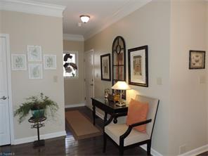 1707 Chickadee Pt, High Point, NC 27262 photo 4