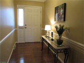 1108 Mapleview Ct, High Point, NC 27265 photo 2