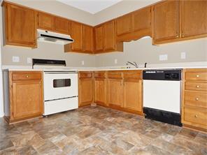 1404 Bailey Cir, High Point, NC 27262 photo 6