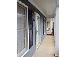 1404 Bailey Cir, High Point, NC 27262 photo 2