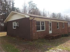 2908 Lowe Ave, High Point, NC 27260 photo 3