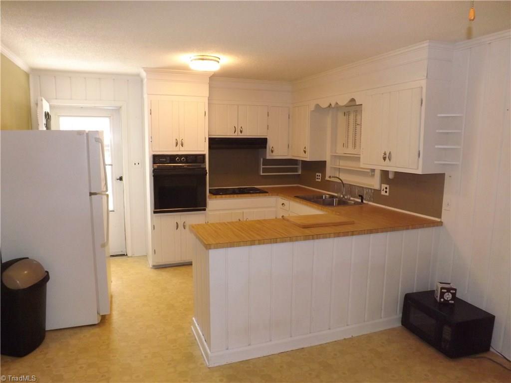 5564 Davis Rd, Walkertown, NC 27051 photo 7