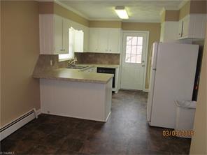 409 E Devon Dr, Mount Airy, NC 27030 photo 11