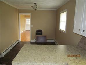 409 E Devon Dr, Mount Airy, NC 27030 photo 8
