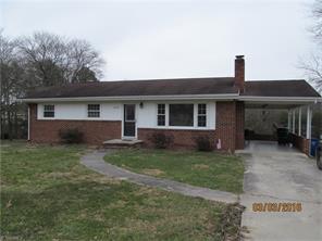 409 E Devon Dr, Mount Airy, NC 27030 photo 1