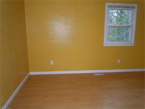 815 Runyon Dr, High Point, NC 27260 photo 5