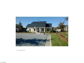 821 Hedgepath Ter, High Point, NC 27265 photo 14