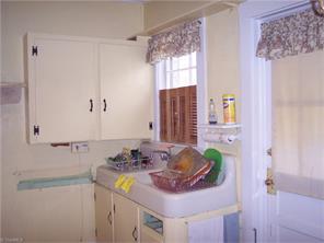707 Carr St, High Point, NC 27262 photo 3