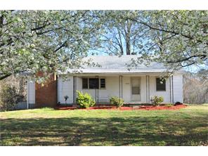 6938 Culler Rd, Clemmons, NC 27012 photo 1