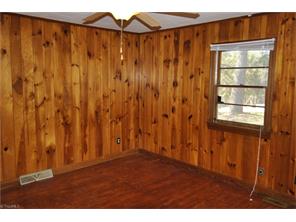 6938 Culler Rd, Clemmons, NC 27012 photo 3