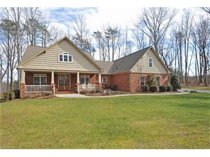 152 Thomas Rd, King, NC 27021 photo 6