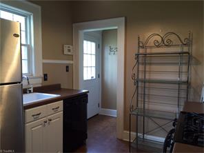 722 Chestnut Dr, High Point, NC 27262 photo 18