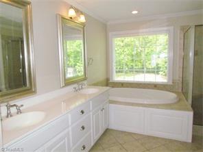 6803 Bugle Run Dr, Oak Ridge, NC 27310 photo 14