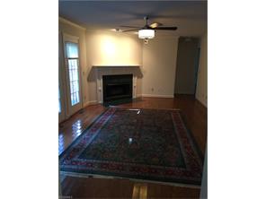 912 Whitney Ct, High Point, NC 27265 photo 3
