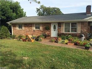 619 Haystack Rd, Mount Airy, NC 27030 photo 2