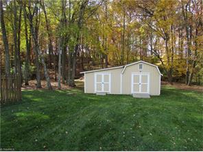 200 Winfield Dr, King, NC 27021 photo 7