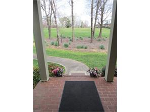 132 Parkview Cir, Pinnacle, NC 27043 photo 2