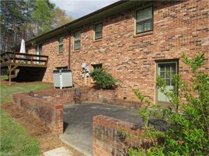 132 Parkview Cir, Pinnacle, NC 27043 photo 10