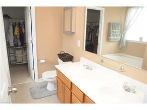 826 Hedgepath Ter, High Point, NC 27265 photo 15