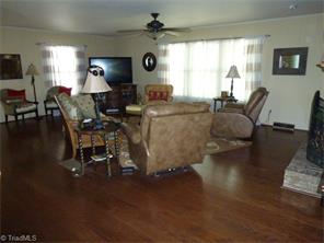 4281 Creekview Dr, Trinity, NC 27370 photo 11