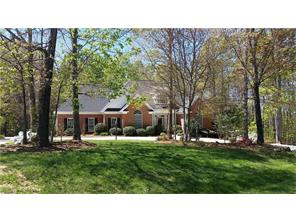 117 Cambridge Ct, King, NC 27021 photo 2