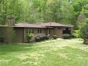 1011 Creekside Dr, High Point, NC 27262 photo 3