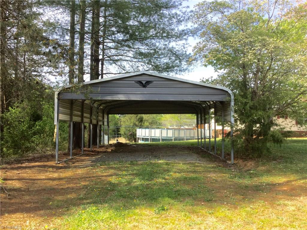 930 Sheffield Rd, Harmony, NC 28634 photo 6