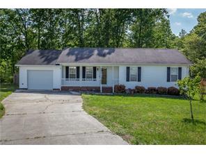 3634 Akers Ct, High Point, NC 27263 photo 3
