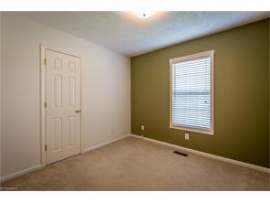 3634 Akers Ct, High Point, NC 27263 photo 13