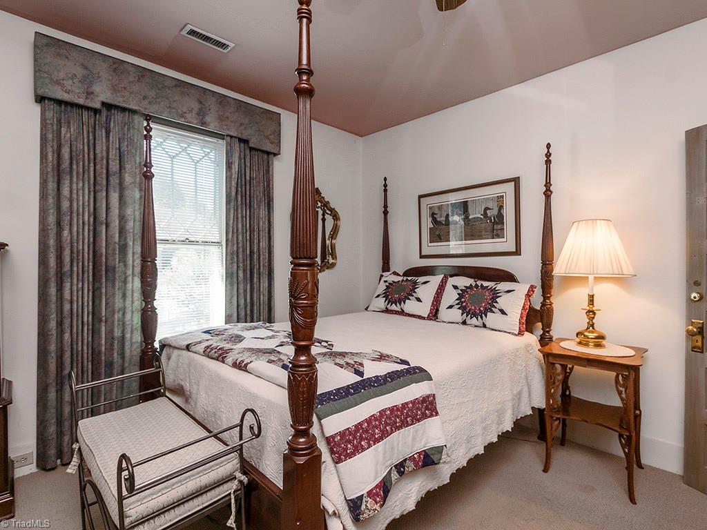 1001 Johnson St, High Point, NC 27262 photo 21