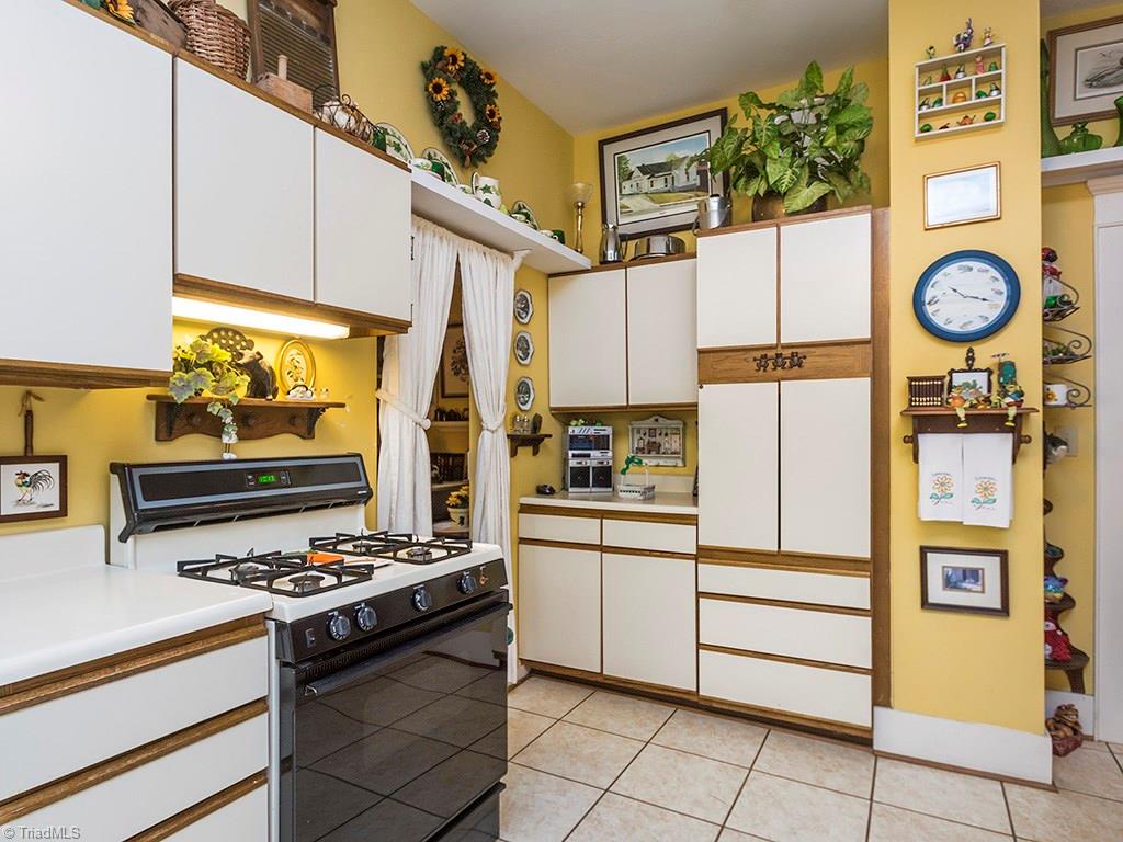 1001 Johnson St, High Point, NC 27262 photo 13