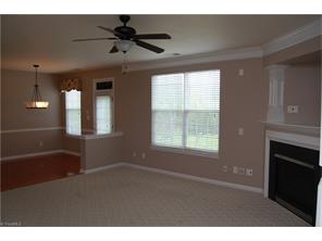 890 Hedgepath Ter, High Point, NC 27265 photo 4