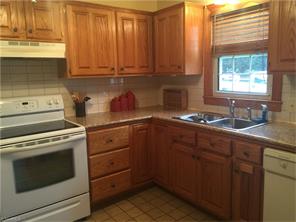 305 E Main St, Pilot Mountain, NC 27041 photo 16
