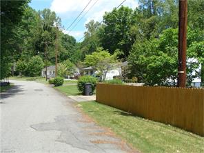 265 Harris Ave, Elkin, NC 28621 photo 5