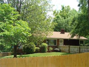 265 Harris Ave, Elkin, NC 28621 photo 4