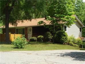 265 Harris Ave, Elkin, NC 28621 photo 9
