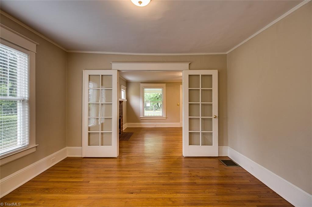 1005 Johnson St, High Point, NC 27262 photo 8