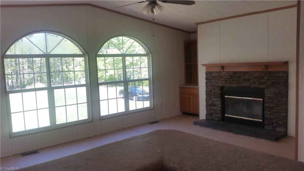 3327 Old Tree Rd, Denton, NC 27239 photo 4