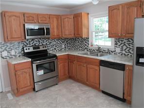 526 Hampton Dr, King, NC 27021 photo 7