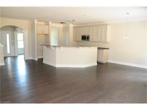 1801 Castlegate Ct, High Point, NC 27265 photo 7